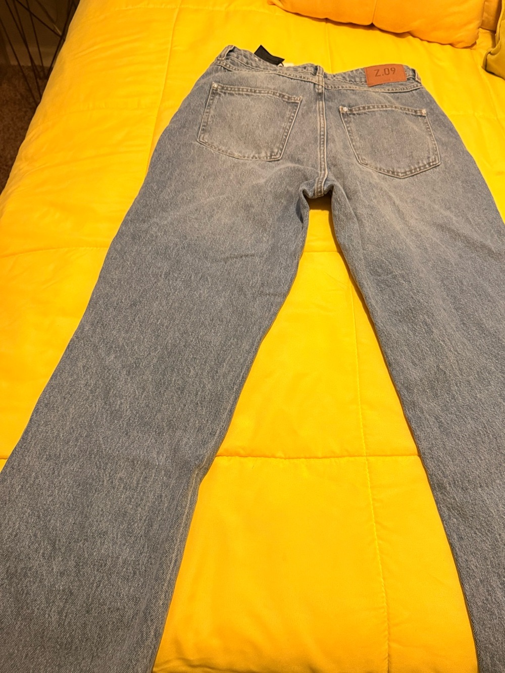 Zara women Straight Jeans — Light Blue Wash